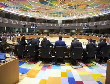 Ποια έξοδος από μνημόνια: Το Eurogroup αποφασίζει πάλι για συντάξεις & πλεονάσματα όπως τον παλιό καλό καιρό...